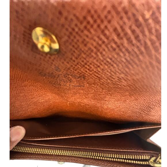 Louis Vuitton Monogram Sarah Wallet on Chain Gold Crossbody Bag Brown 8.5/10 - Picture 7 of 16